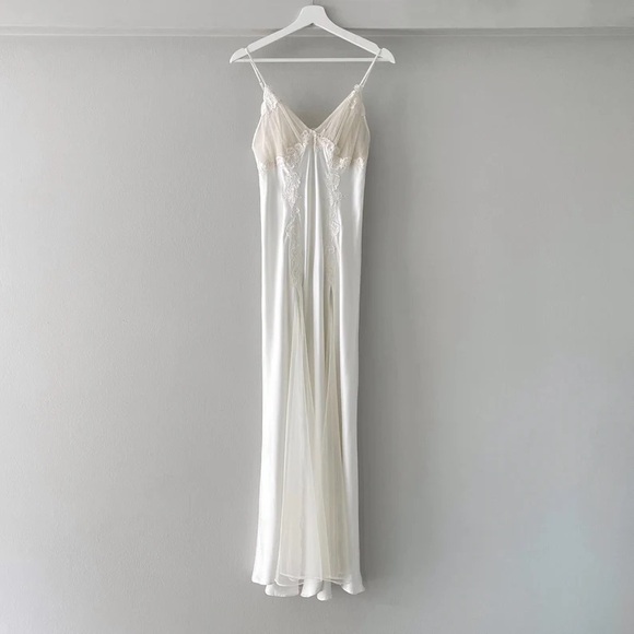 Vintage Victoria’s Secret Satin Floral Slip Dress - Picture 2 of 11